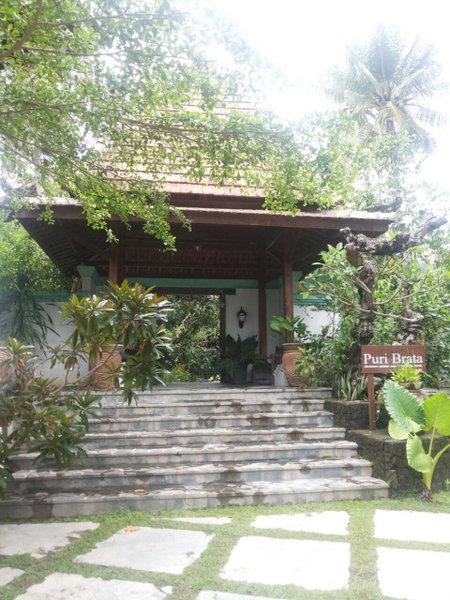 Puri Brata, Parangtritis, Indonesia