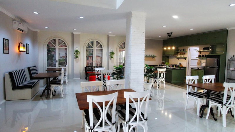 Omah Madam Bed & Breakfast, Semarang, Indonesia