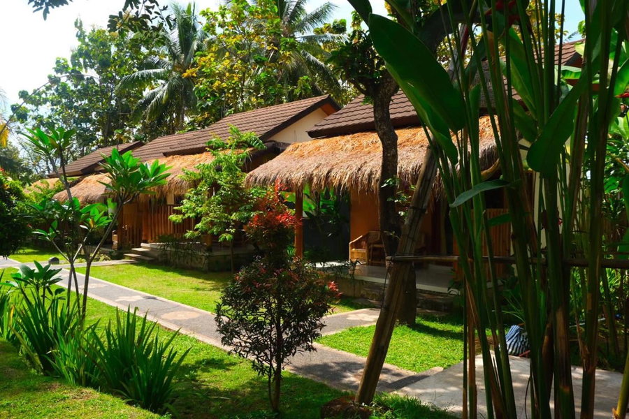 Waroeng Senaru, Senaru, Indonesia
