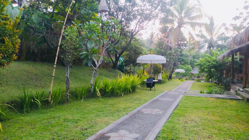 Waroeng Senaru, Senaru, Indonesia