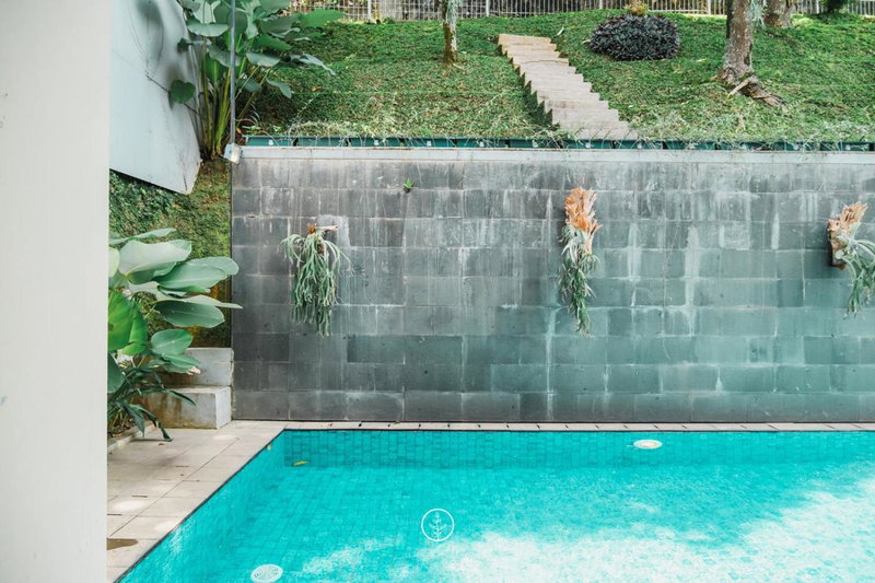 Jasmine Cozy Villa 3 Bedrooms With a Private Heated Swimming Pool and a Billiard Table, Bandung, Indonesia