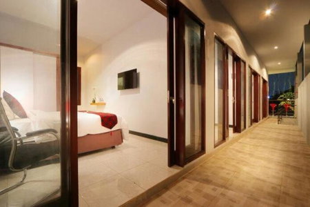 Valomia Guest House, Kerobokan, Indonesia