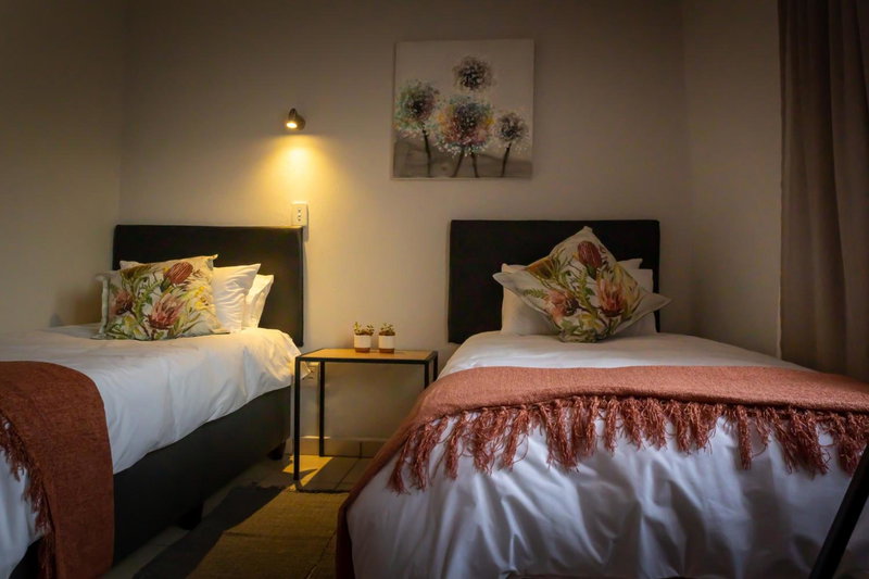 VillaZek a modern 2 bedroom open- plan apartment with parking, Pretoria, South Africa