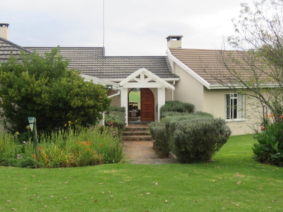 Dunroamin Bed and Breakfast, Mooirivier, South Africa