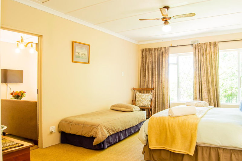 Dunroamin Bed and Breakfast, Mooirivier, South Africa