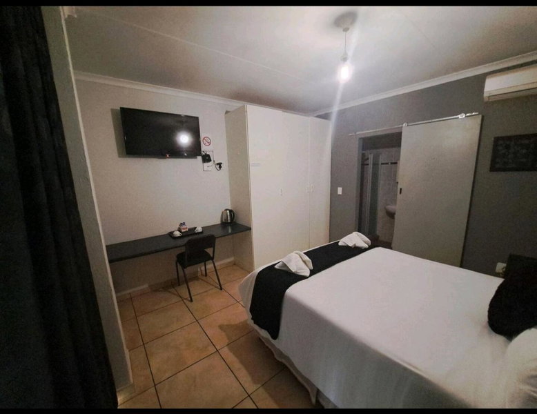 Nikita Portuguese Restaurant and Motel, Lanseria, South Africa