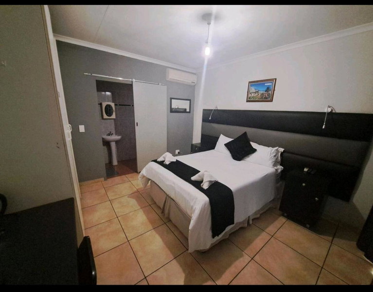 Nikita Portuguese Restaurant and Motel, Lanseria, South Africa