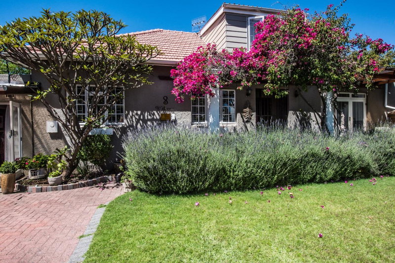Greenlawns B&B, Cape Town, South Africa