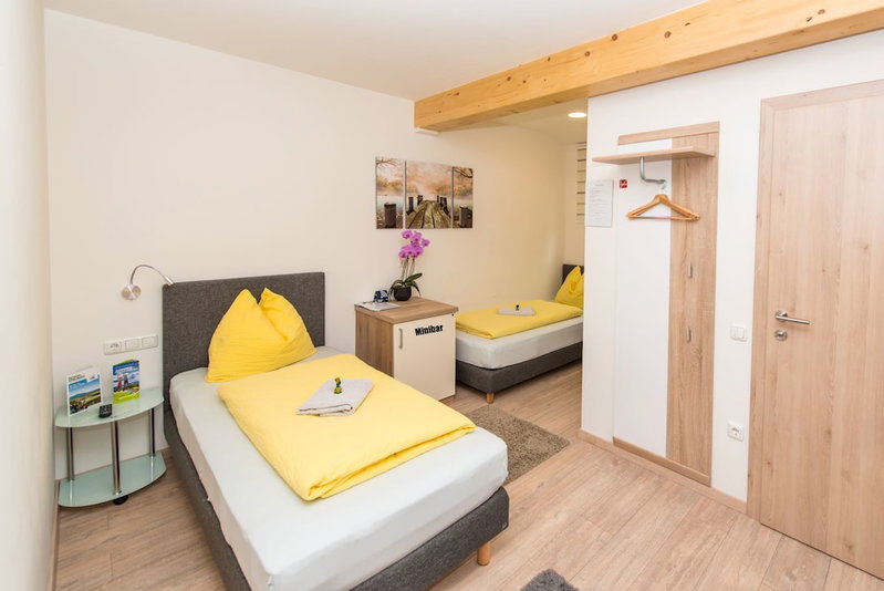 Zimmer Ferienwohnung Yassi, Spielberg, Austria