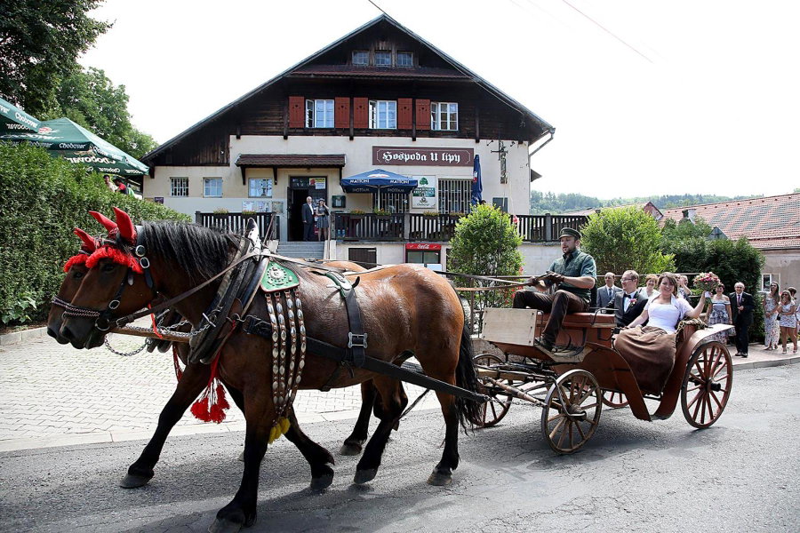 Hostinec U Lípy, Ostrov, Czechia