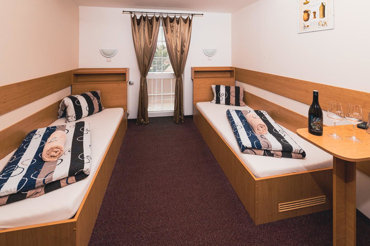Hotel · Vinné sklepy Skalák, Skalka