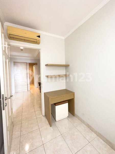 Apartment for rent in Bekasi, Indonesia · French walk MOI · 3 rooms, 2 baths