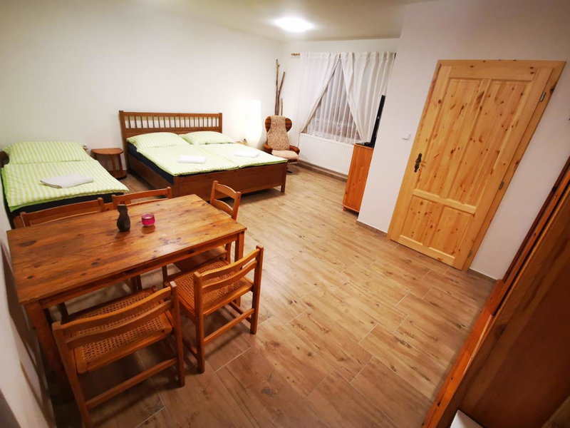 Apartmán na Náměstí 55, Drnholec, Czechia