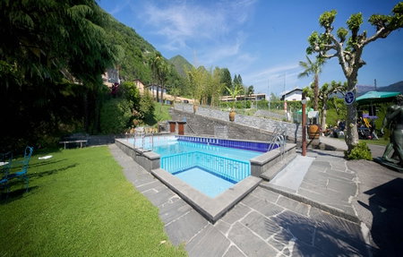 Bamboohouse Motel Riazzino, Lavertezzo, Switzerland