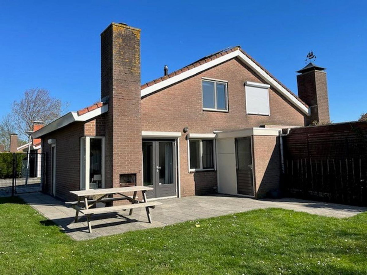 Hotel · Kustverhuur, Park Schoneveld, Strandparel 357, Breskens