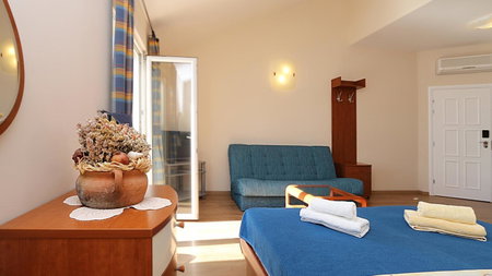 Apartments on the beach-Drvenik, Drvenik, Croatia
