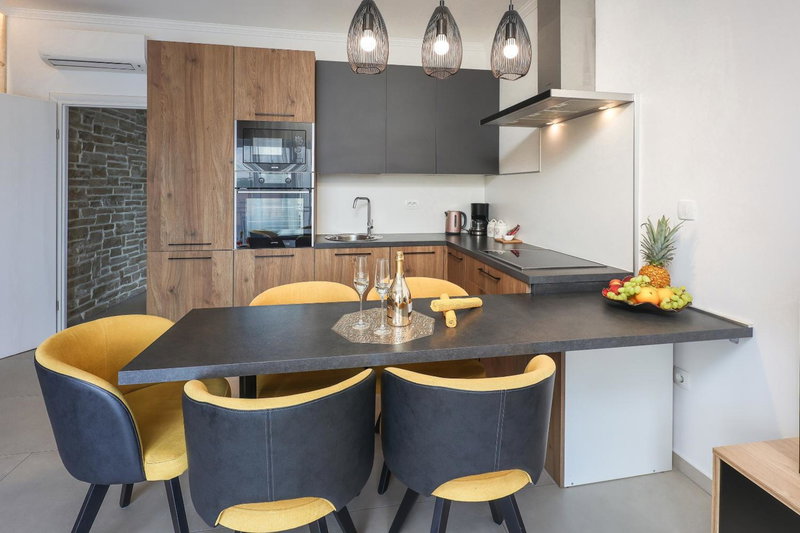 APARTMAN BORGO MARINA - by the sea, Rijeka, Croatia