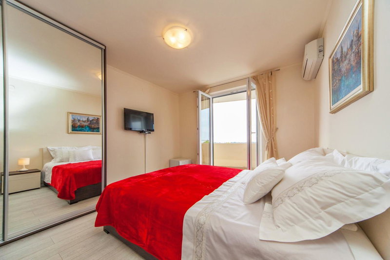 Deluxe Sunset Room, view of the Old Town, Dubrovnik, Croatia