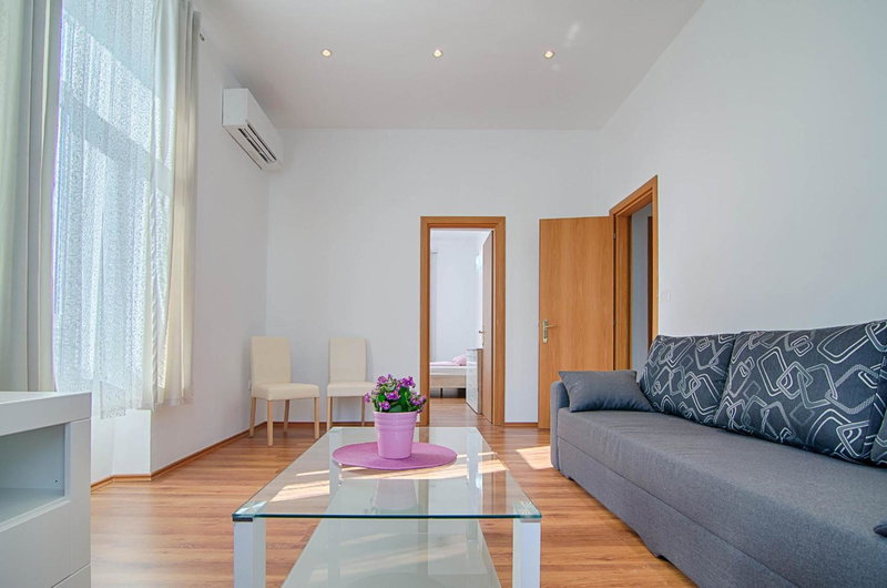 Apartment Zora & Natale, Pula, Croatia