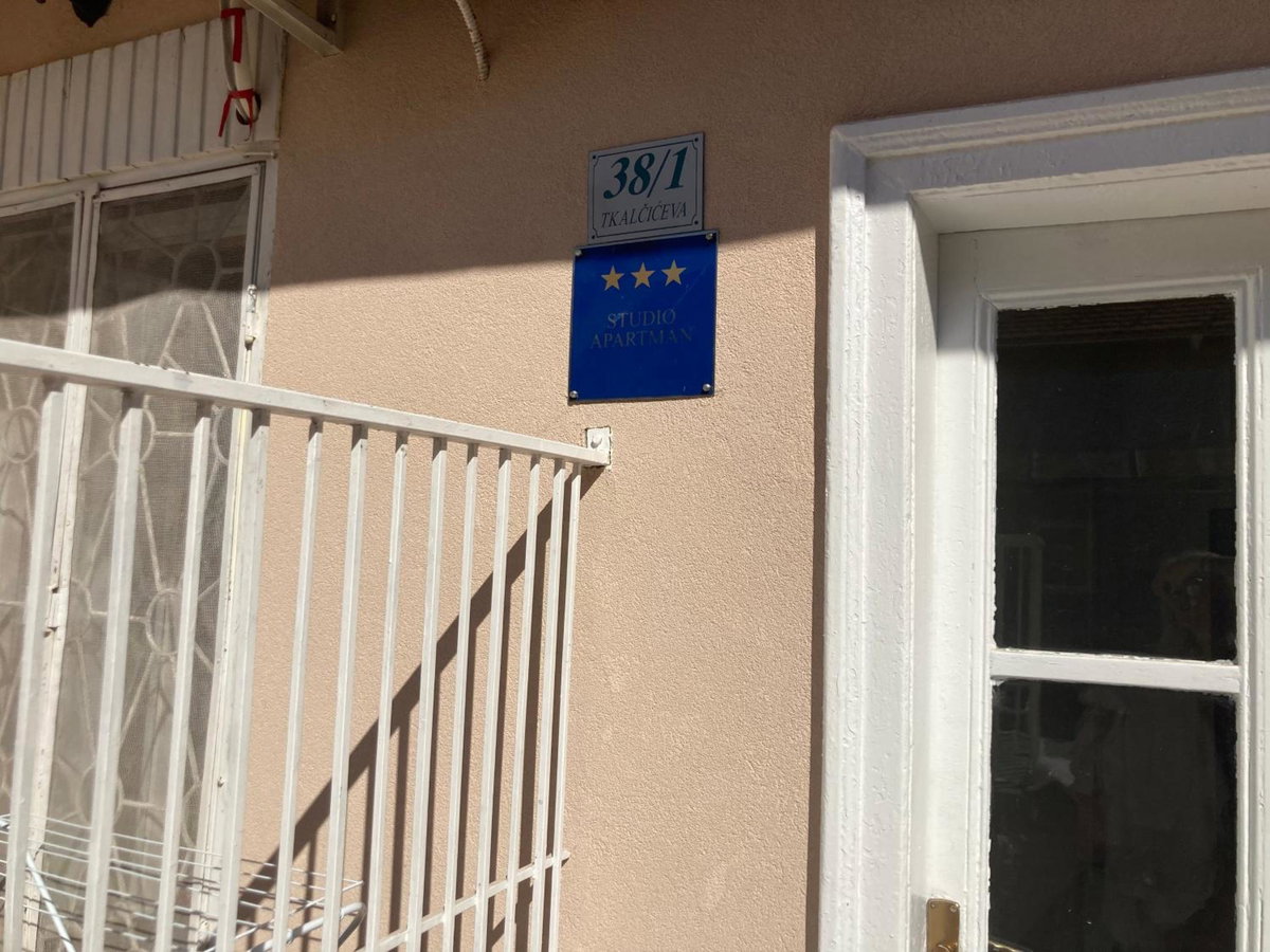 Hotel · VERY CLOSE Studio Apartment, Zagreb