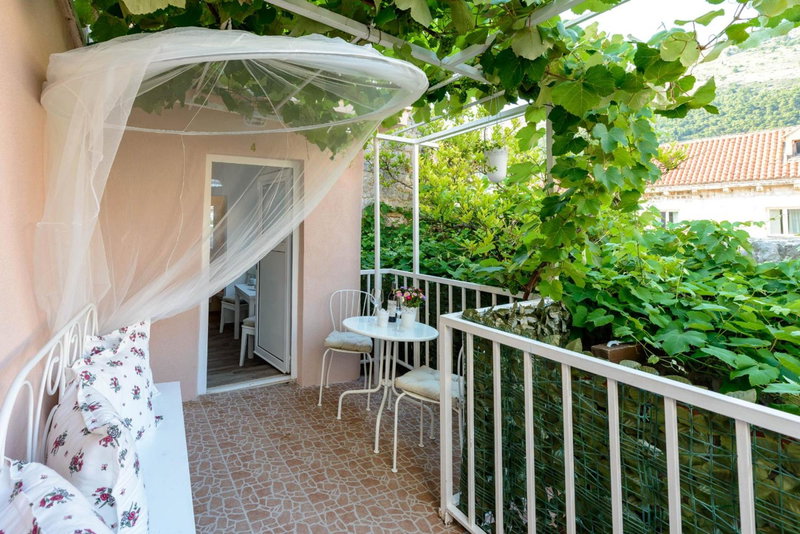 Leona Apartments, Dubrovnik, Croatia