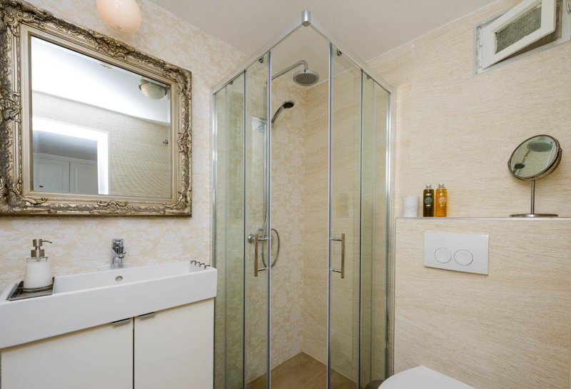 Leona Apartments, Dubrovnik, Croatia