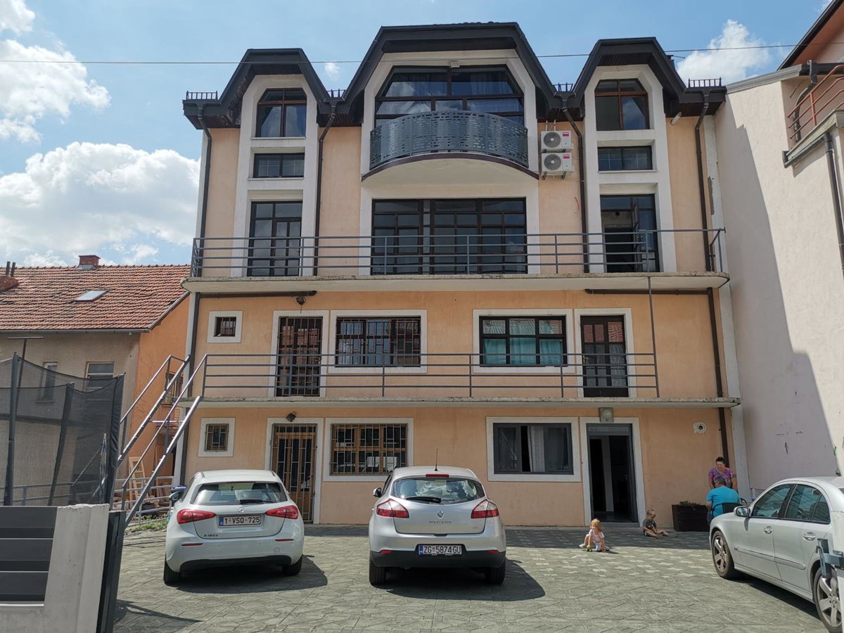 Hotel · Apartmani Dubrava 1, Zagreb
