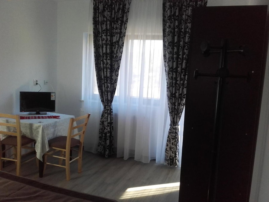 Pensiunea Drumul Voievozilor, Arefu, Romania