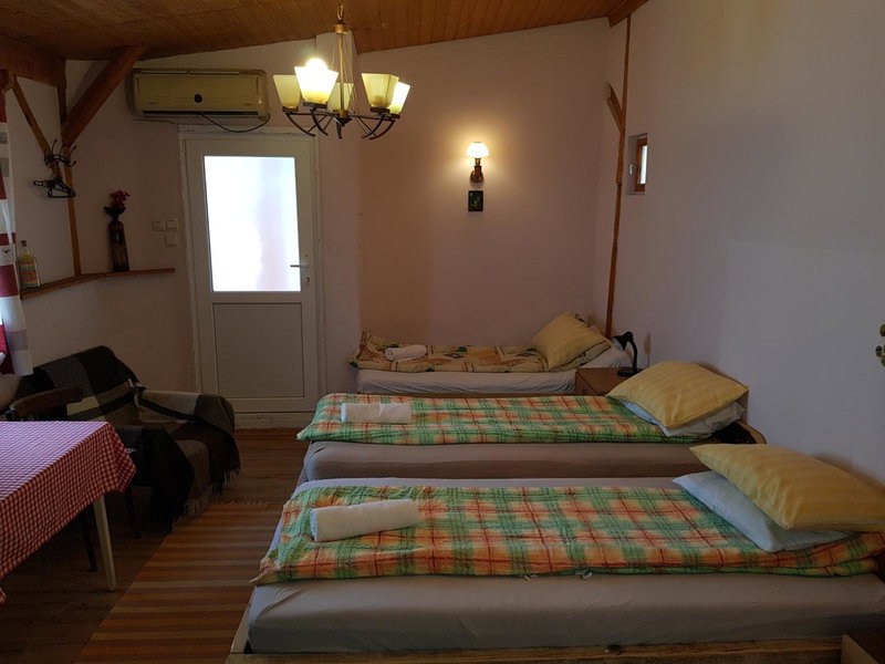 Hompot Accommodation, Deva, Romania