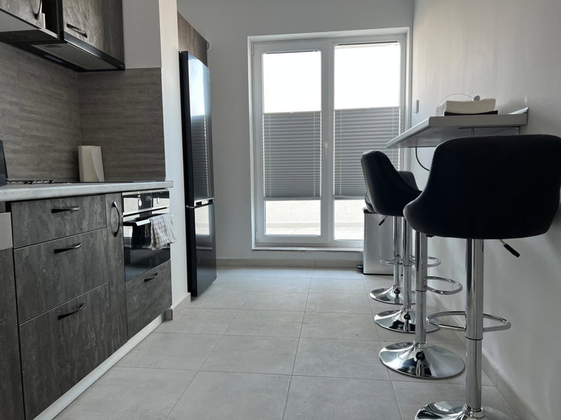 Stunning 2-Room Penthouse with Lakeview W11, Bucharest, Romania