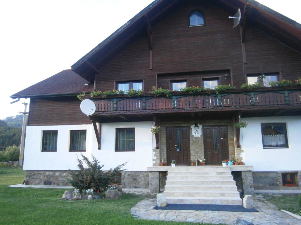 Pensiunea Veronica, Romania