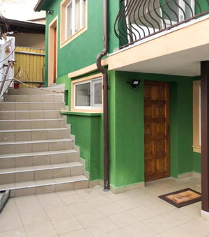 Casa Zen, Braşov, Romania