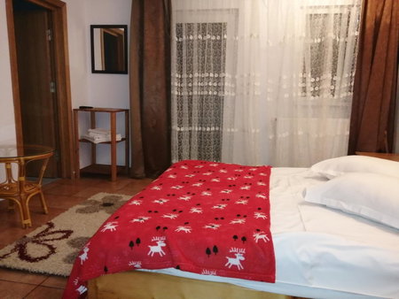 Casa Zura, Buşteni, Romania