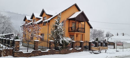 Pensiunea Miraj, Polovragi, Romania