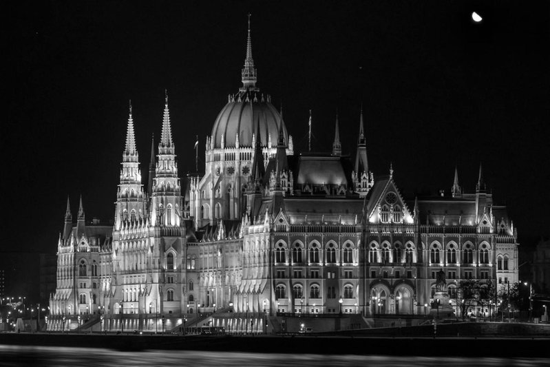 Danube studio apartment, Budapest, Hungary