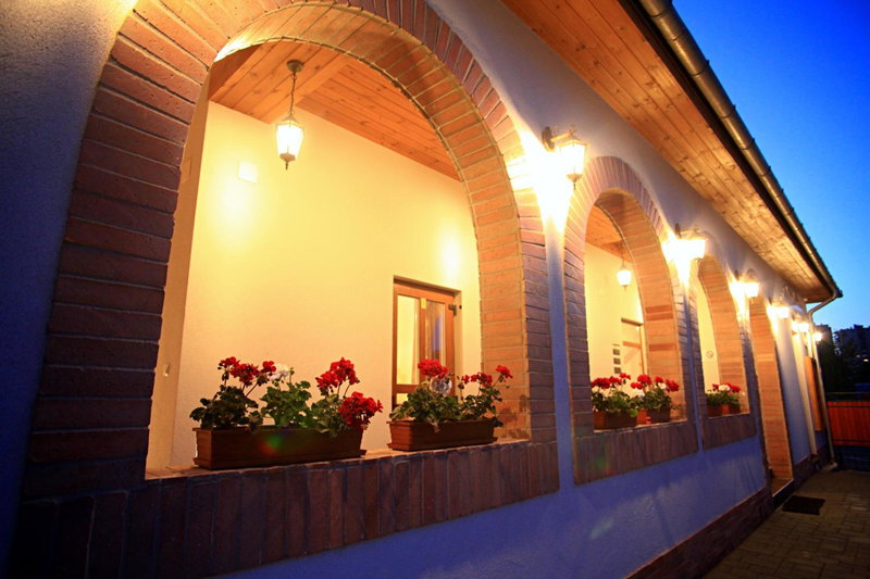 Pizza Tábor Apartman, Miskolc, Hungary