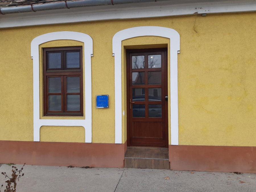 Ady Apartman, Tata, Hungary