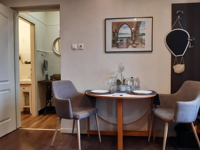 Ady Apartman, Tata, Hungary