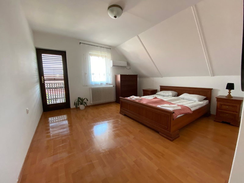 Szomszéd Ház, Keszthely, Hungary