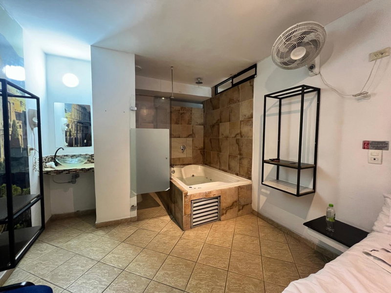Hotel Natural Medellin, Medellín, Colombia