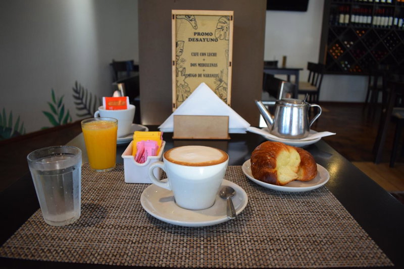Hotel La Gran Manzana, Puerto Iguazú, Argentina