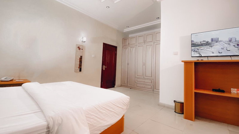 Royal Court Lounge & Boutique Hotel, Port Harcourt, Nigeria