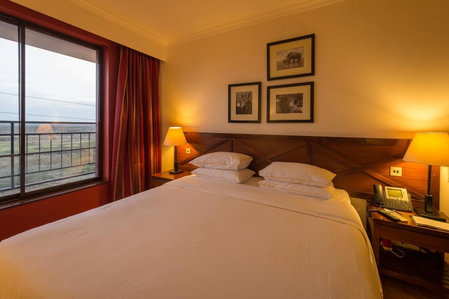 Ole Sereni, Nairobi, Kenya