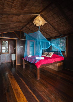 Beachfront Hut Upstairs Astra - Beach Shack Chalet, Tioman Island, Malaysia
