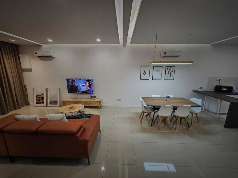 H+M Residence II [3km] to Setia City Convention, Klang, Malaysia