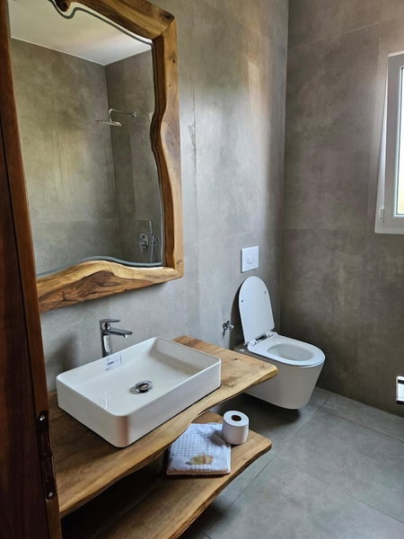 Eros Hotel, Ksamil, Albania
