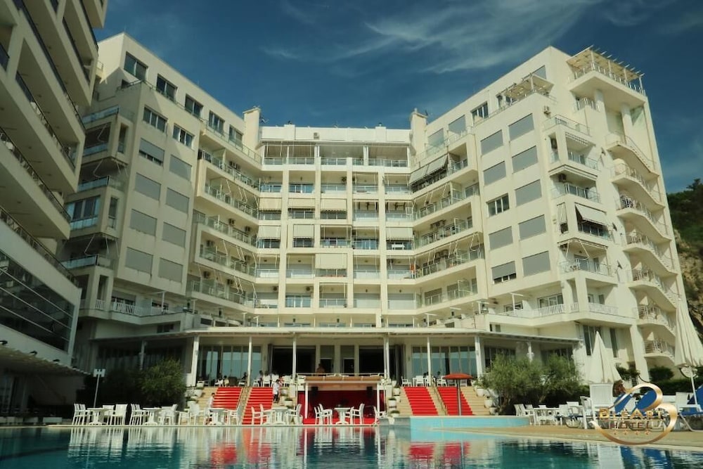 Hotel · Hotel Bleart, Durrës