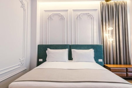 Mae Select Hotel, Sarandë, Albania
