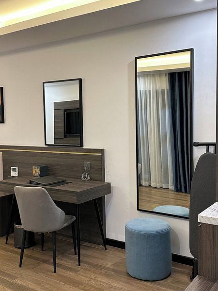 Luxury Phoenix Hotel, Bac Ninh, Vietnam