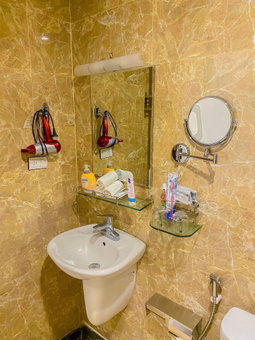A25 Hotel - 30 An Duong, Hanoi, Vietnam